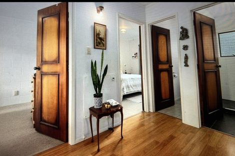 Photo of property in 4/772 Beach Road, Browns Bay, Auckland, 0630