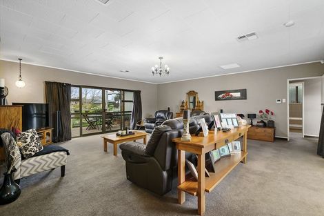 Photo of property in 111 Guy Street, Dannevirke, 4930