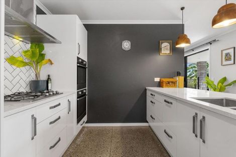 Photo of property in 12d No 2 Road, Te Puke, 3119