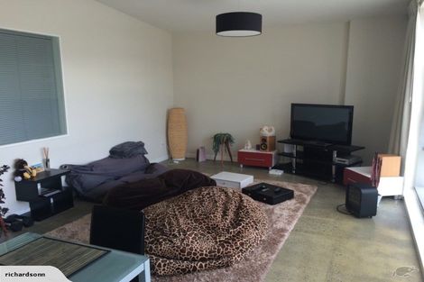 Photo of property in 1/25 Home Street, Mount Victoria, Wellington, 6011