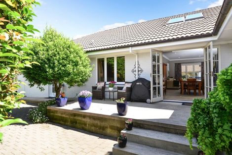 Photo of property in 18 Fairfield Road, Fairfield, Hamilton, 3214