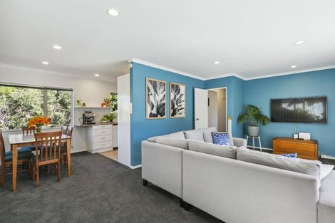 Photo of property in 19a Bell Street, Tawa, Wellington, 5028