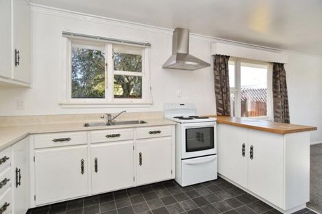 Photo of property in 80 Pacific Road, North New Brighton, Christchurch, 8083