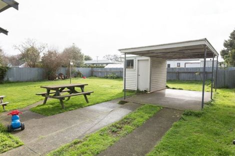 Photo of property in 15 Runciman Place, Dannevirke, 4930