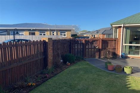 Photo of property in 15 Ashmore Lane, Strowan, Christchurch, 8052