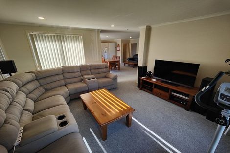 Photo of property in 16 Earlswood Avenue, Hamilton East, Hamilton, 3216