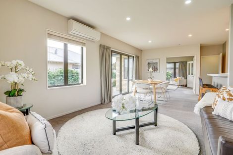 Photo of property in 11 Okuku Place, Hei Hei, Christchurch, 8042