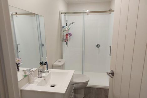 Photo of property in 15 Litchfield Place, Clarks Beach, 2122