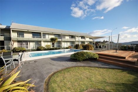 Photo of property in 6/300 Lake Terrace, Two Mile Bay, Taupo, 3330