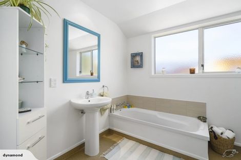 Photo of property in 26 Bay Drive, Titahi Bay, Porirua, 5022