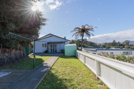 Photo of property in 41 Woodland Road, Johnsonville, Wellington, 6037