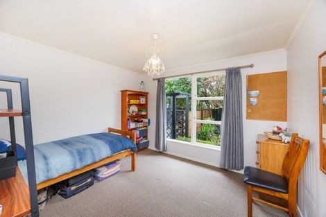 Photo of property in 121 Ruamahanga Crescent, Terrace End, Palmerston North, 4410