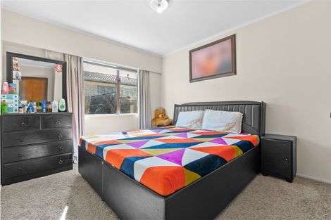 Photo of property in 2/461 Great South Road, Opaheke, Papakura, 2113