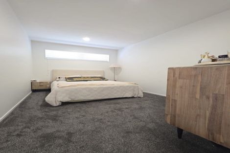 Photo of property in 14a Riserra Drive, Ranui, Auckland, 0612