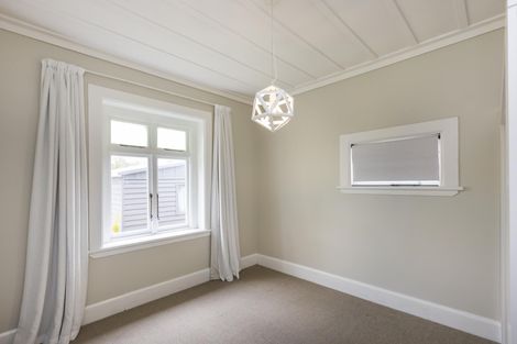 Photo of property in 31 Frederick Street, Terrace End, Palmerston North, 4410
