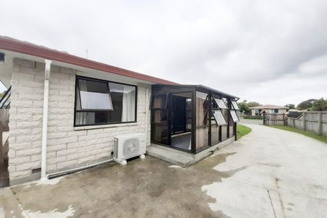 Photo of property in 57 Kuaka Crescent, Bromley, Christchurch, 8062