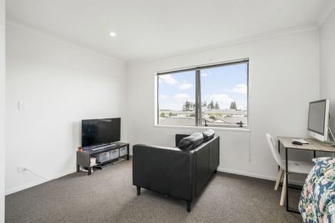 Photo of property in 1/47 Cameron Road, Hamilton East, Hamilton, 3216