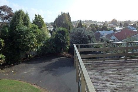 Photo of property in 86 Tuhikaramea Road, Dinsdale, Hamilton, 3204