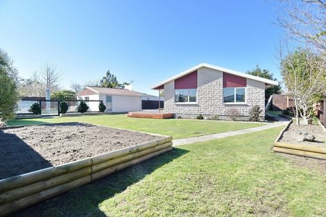Photo of property in 177b Grimseys Road, Redwood, Christchurch, 8051