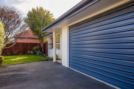 Photo of property in 10 Beauford Place, Parklands, Christchurch, 8083