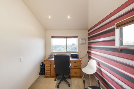 Photo of property in 47 Ruapehu Drive, Fitzherbert, Palmerston North, 4410