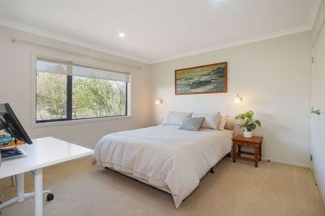 Photo of property in 7 Vela Place, Clarks Beach, 2122