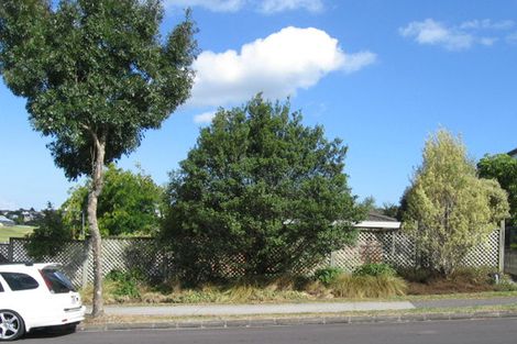 Photo of property in 36 Lagoon Way, West Harbour, Auckland, 0618