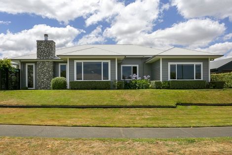 Photo of property in 2 The Pheasant Tail, Nukuhau, Taupo, 3330