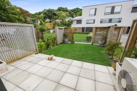 Photo of property in 8 Thatcher Crescent, Crofton Downs, Wellington, 6035