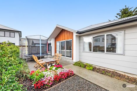 Photo of property in 4 Okoutu Lane, Moera, Lower Hutt, 5010