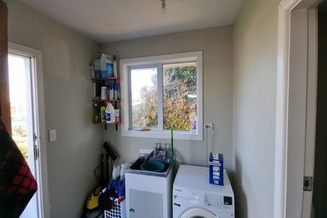 Photo of property in 64 Coopers Road, Dallington, Christchurch, 8061