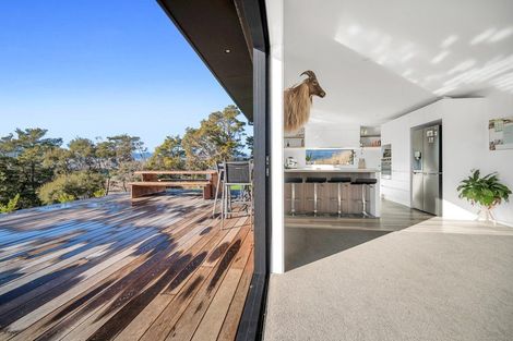 Photo of property in 64 Golf Road, Wakefield, 7025