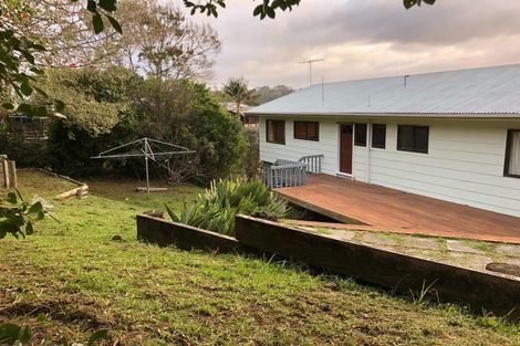 Photo of property in 12 Delshaw Avenue, Stanmore Bay, Whangaparaoa, 0932