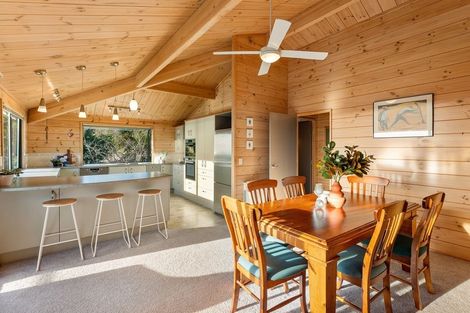 Photo of property in 53d Kotare Street, Waikanae, 5036