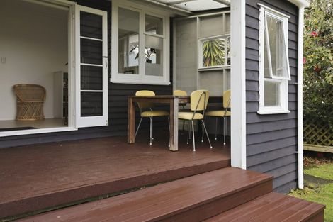 Photo of property in 96 Thames Road, Paeroa, 3600