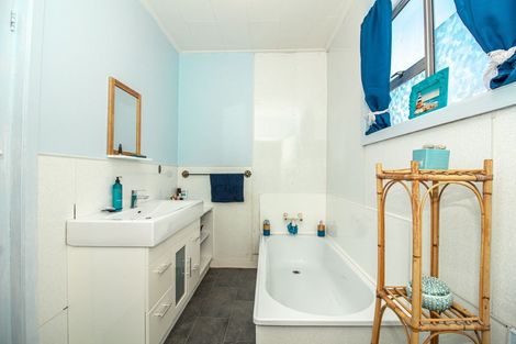 Photo of property in 30 Derby Street, Westport, 7825