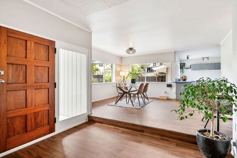 Photo of property in 16 Sierra Avenue, Te Kamo, Whangarei, 0112