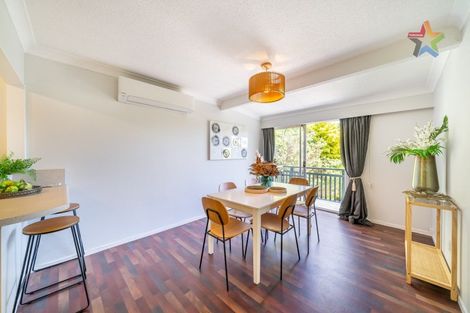 Photo of property in 7 Zeala Grove, Stokes Valley, Lower Hutt, 5019
