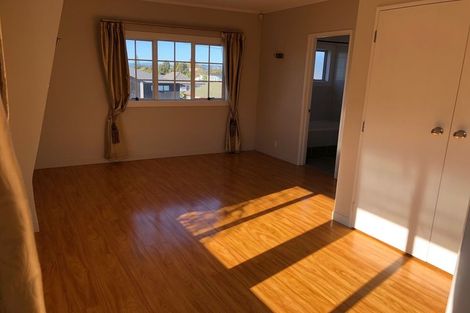 Photo of property in 139 Bucklands Beach Road, Bucklands Beach, Auckland, 2012