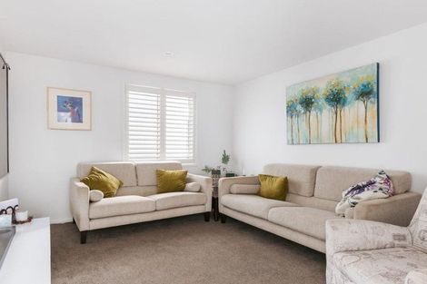 Photo of property in 9 Washingtonia Way, Omokoroa, 3114