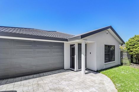 Photo of property in 32 Ring Lane, Paparangi, Wellington, 6037