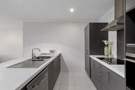 Photo of property in 13 Puarangi Lane, Stanmore Bay, Whangaparaoa, 0932