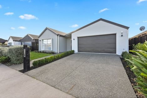 Photo of property in 3 Lissaman Place, Chartwell, Hamilton, 3210