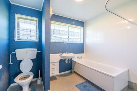 Photo of property in 41 Karnak Crescent, Russley, Christchurch, 8042