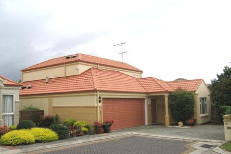 Photo of property in 18 Pilsdon Place, New Lynn, Auckland, 0600