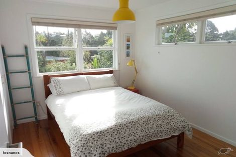 Photo of property in 7 Brussells Place, Birkenhead, Auckland, 0626