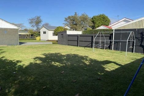 Photo of property in 38 Alpha Avenue, Strowan, Christchurch, 8052