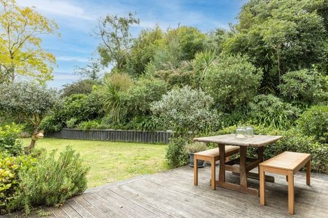 Photo of property in 103 James Cook Street, Havelock North, 4130