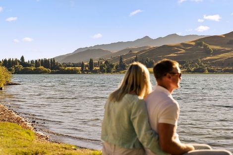 Photo of property in 16 Hayes View Lane, Lake Hayes, Queenstown, 9371