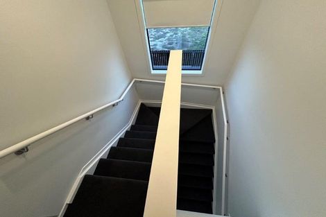 Photo of property in 24 Atutahi Lane, Papamoa, 3118